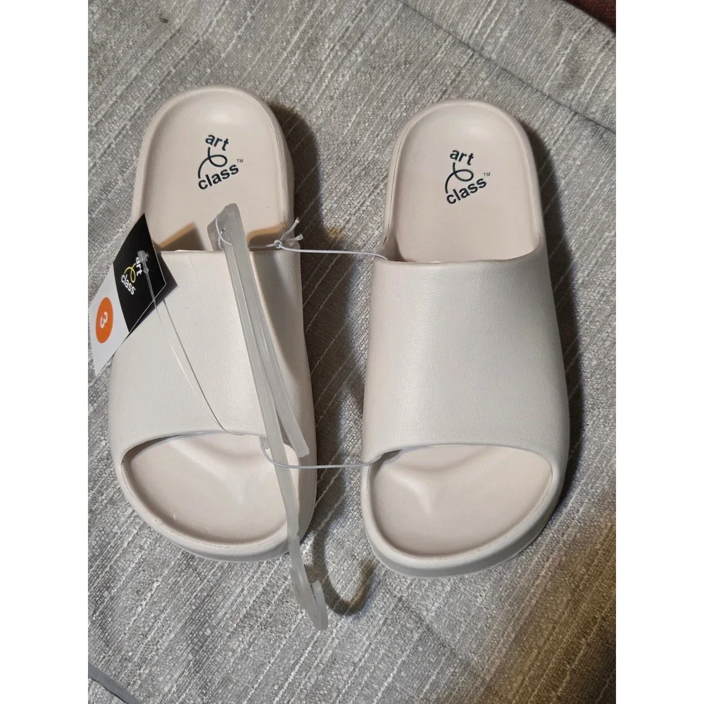 Art Class Edie White Platform Slides Sandals Kids Size 3 Slip On